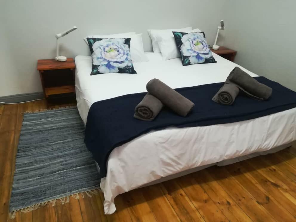 Готель Keetmanshoop Self-Catering Екстер'єр фото