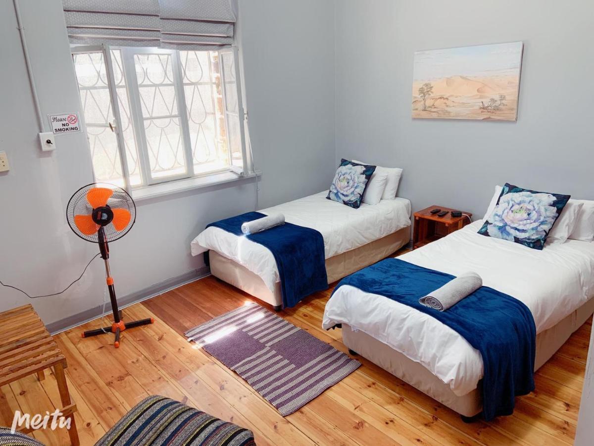 Готель Keetmanshoop Self-Catering Екстер'єр фото