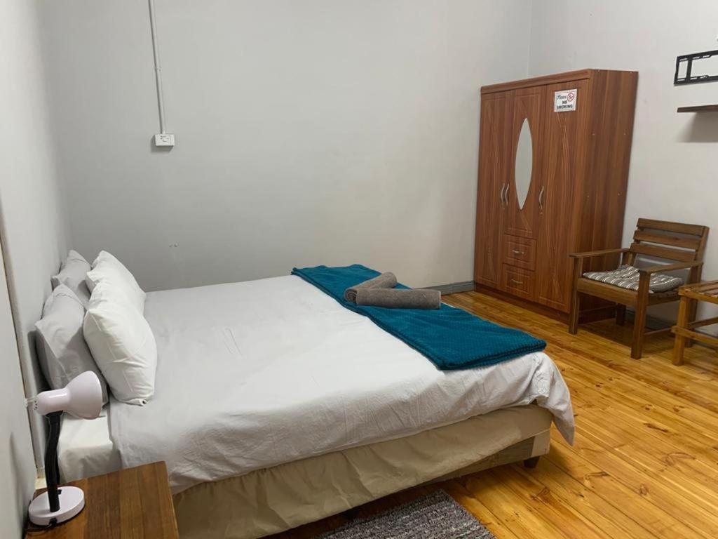 Готель Keetmanshoop Self-Catering Екстер'єр фото